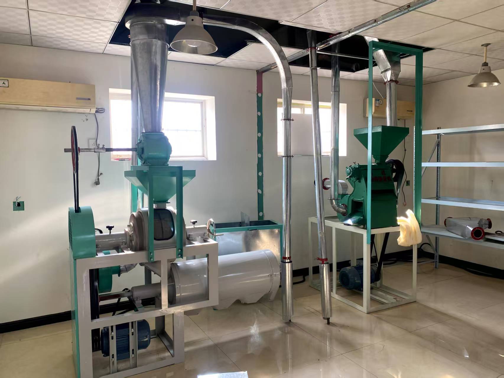 全自動玉米脫皮制糝機(jī)